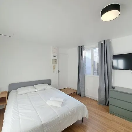 Florence - Appart'city * Reims